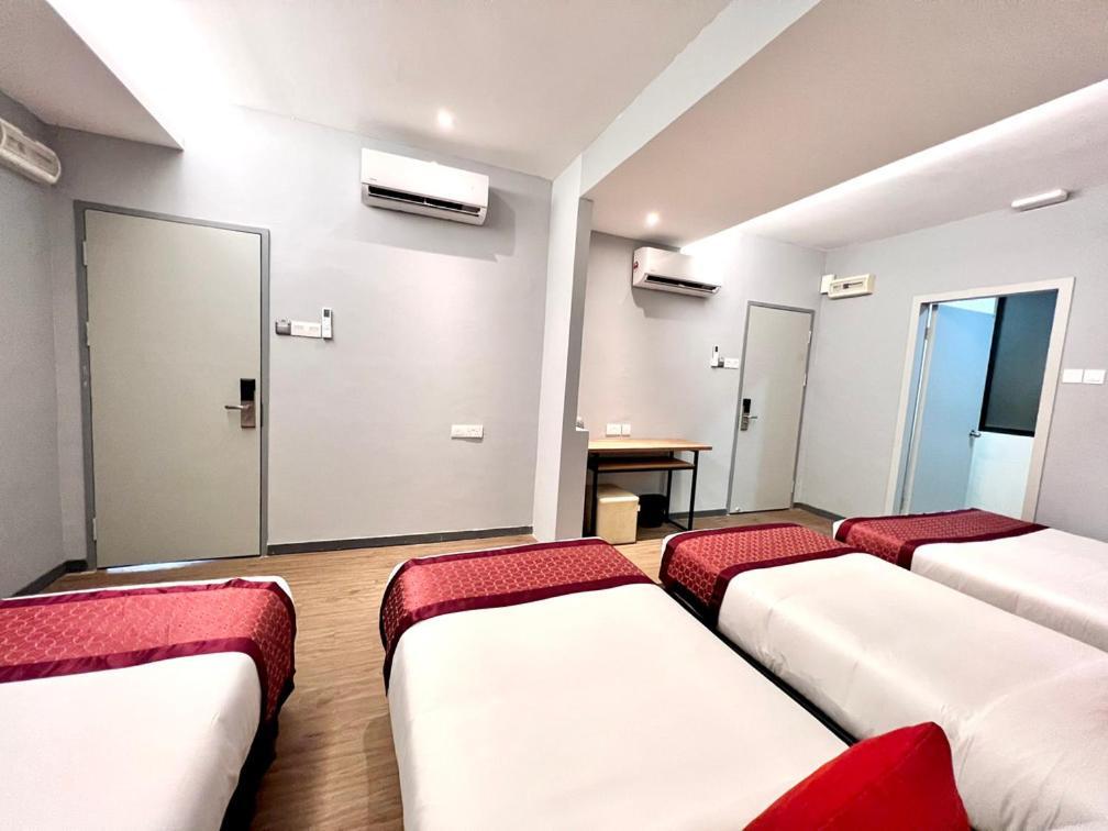 Bayu 23 Hotel Kota Kinabalu Bagian luar foto